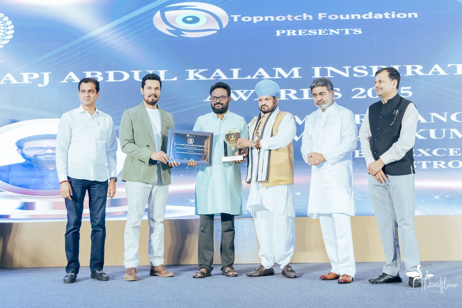 file - 2025-12-05T120418.212.jpeg